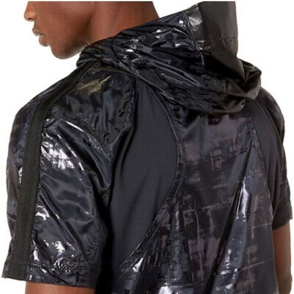 Under Armour Men’s Perpetual Black Windbreaker‎ - Picture 4 of 8